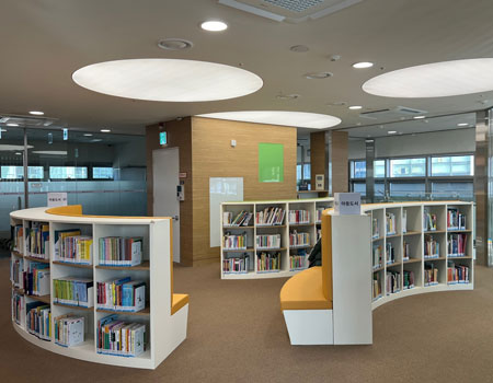 3층 아동도서, 영어도서 시설 사진